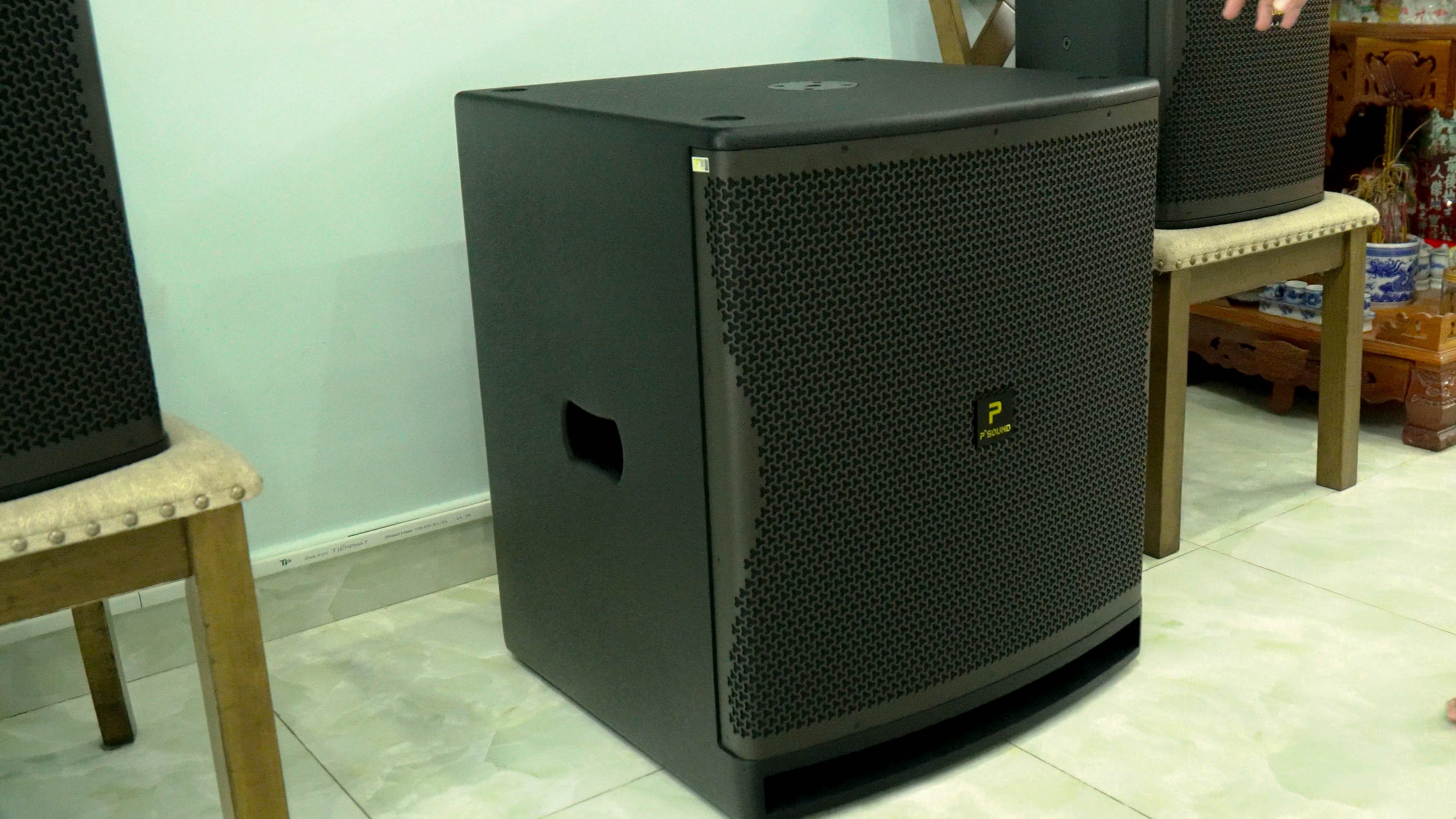 Khách hàng Nguyễn Văn Vinh đánh giá về sản phẩm Loa Sub P'sound SUB-6018 bass 50cm